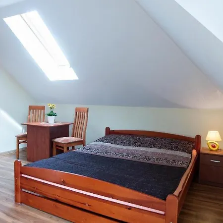 Homestay Pokoje Goscinne Sztorm Darlowo